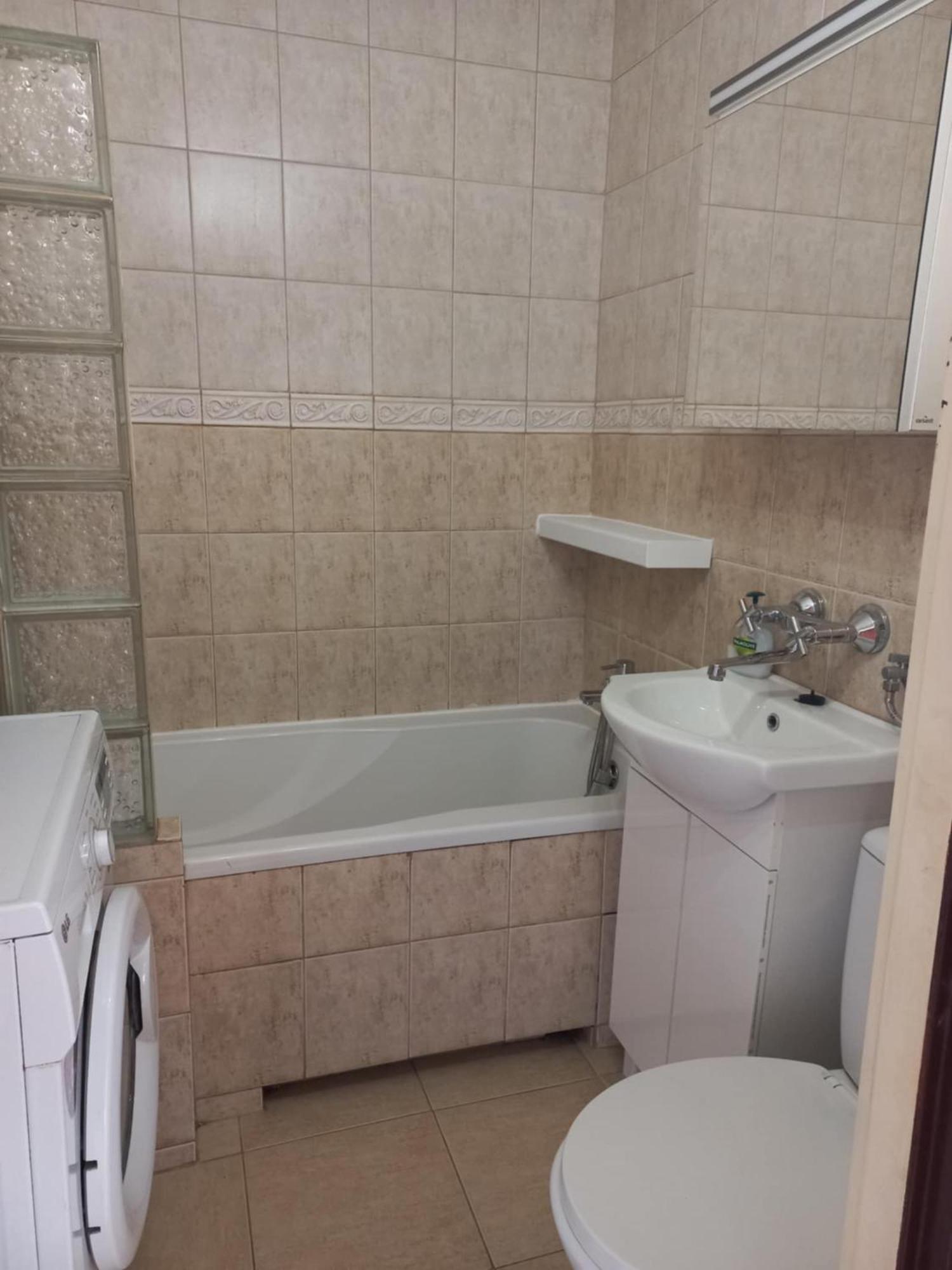 Apartament M-3 Częstochowa Zewnętrze zdjęcie